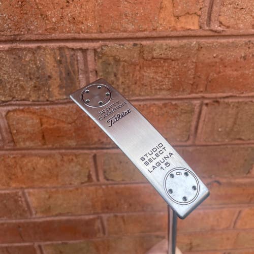 Titleist Scotty Cameron Studio Select Laguna 1.5 Putter RH 34 Golf Club