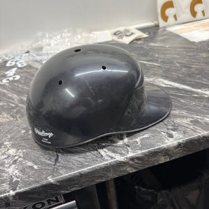 Medium Rawlings Batting Helmet (Used)
