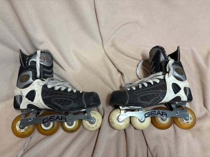 CCM Supertacks 952 Inline Skates Regular Width Size 9 (Used)
