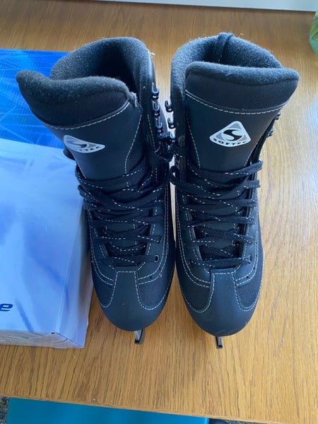 Jackson Ultima Softec Figure Skates, Womens 9 (New)