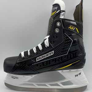 NEW Bauer Supreme M1 Skate, Size 5.5 D