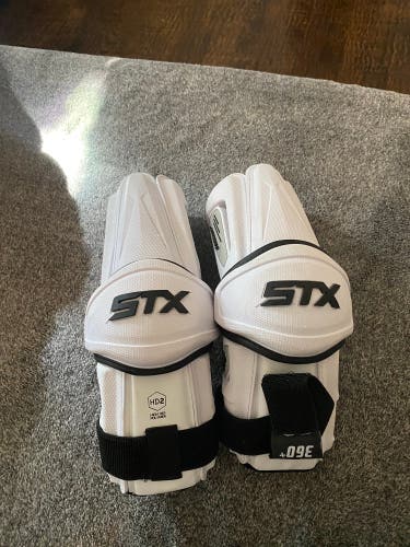 Large Adult STX Stallion 900 Arm Pads (New)