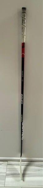 Senior Bauer Vapor Hyperlite Right Handed Hockey Stick P92 77 Flex Pro Stock (Used)
