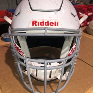 USED RIDDELL FLEX ADULT HELMET - LARGE - METALLIC WHIITE