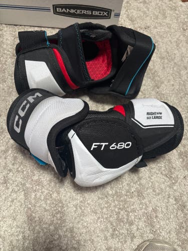 Senior Large CCM JetSpeed FT680 Elbow Pads (Used)