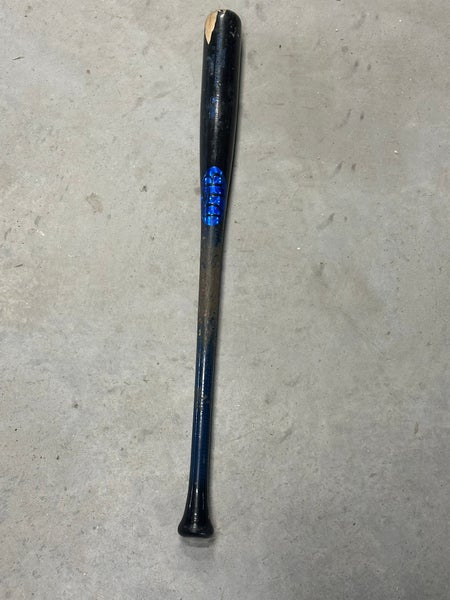 Dove Tail Bat Bat (-3) 30 oz 33" (Used)