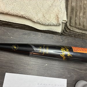 2023 Easton Black Magic Alloy USSSA Certified Bat (-8) 23 oz 31" (New)