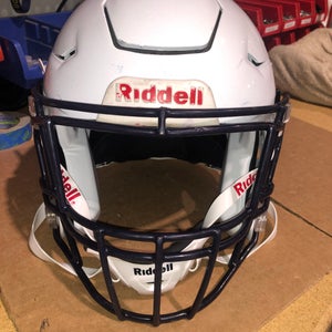 USED RIDDELL FLEX ADULT HELMET - SMALL - METALLIC WHIITE