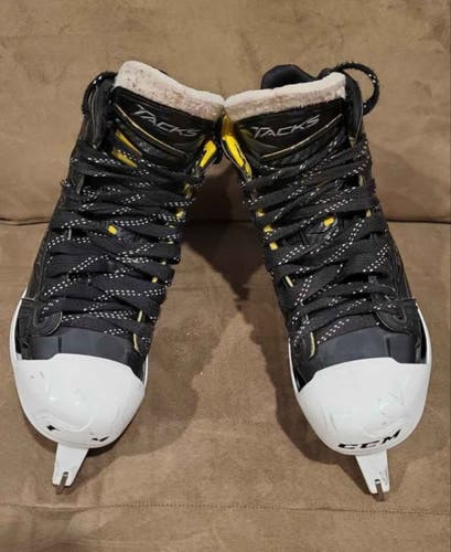 CCM Tacks 6092 Hockey Goalie Skates Regular Width Size 6 (Used)
