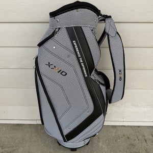 XXIO 2024 Lightweight 4 Way Caddy Golf Cart Staff Bag Houndstooth