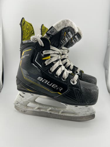 2020 Bauer Supreme 3S Pro Hockey Skates Regular Width 10 (Used)