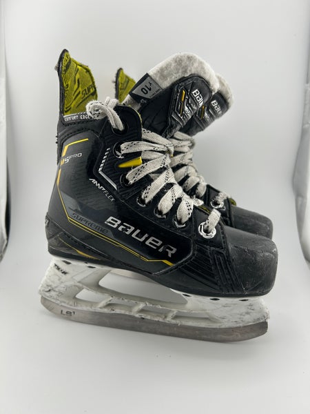 2020 Bauer Supreme 3S Pro Hockey Skates Regular Width 10 (Used)