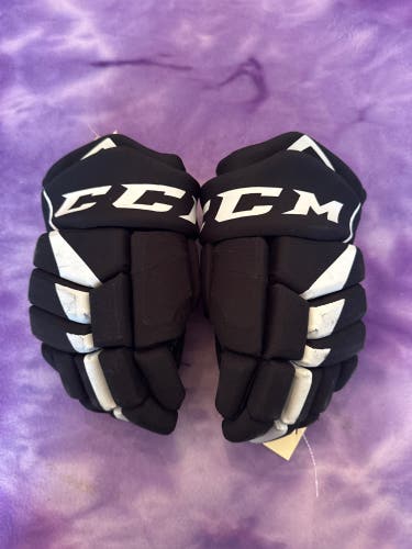 Black Junior CCM JetSpeed FT475 Gloves 12" (Used)