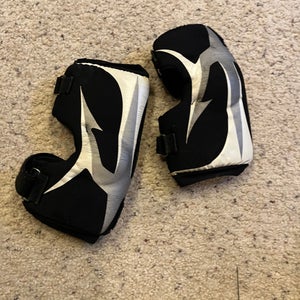 Small Adult Brine Tyro Arm Pads (Used)