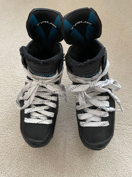 Rare! True TF9 Customized Skates, Regular Width, Size 4.5 (Used)