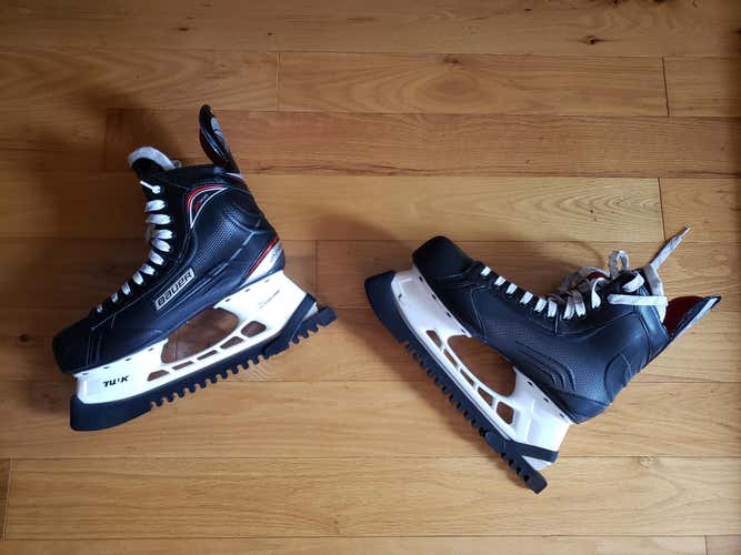*Lightly Used* 2017 Bauer Vapor X400 Hockey Skates - Size 12 - Regular Width