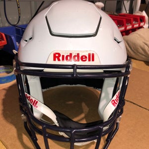 USED RIDDELL FLEX ADULT HELMET - LARGE - METALLIC WHIITE