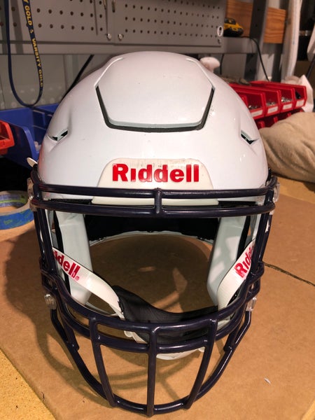 USED RIDDELL FLEX ADULT HELMET - LARGE - METALLIC WHIITE