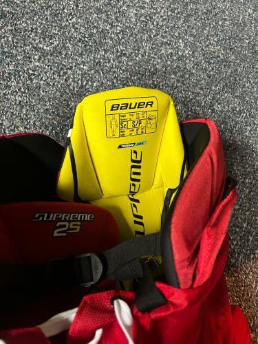 Senior Medium Bauer Supreme 2S Pro Hockey Pants (New)