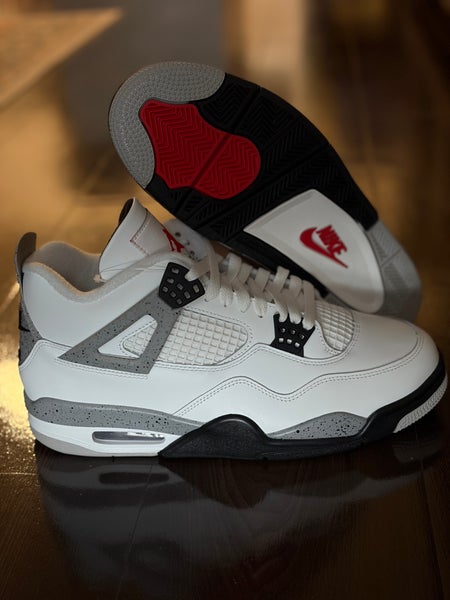 Nike Air Jordan 4 Retro OG 2025 White Cement men’s size 10 *NEW*  FV5029-100