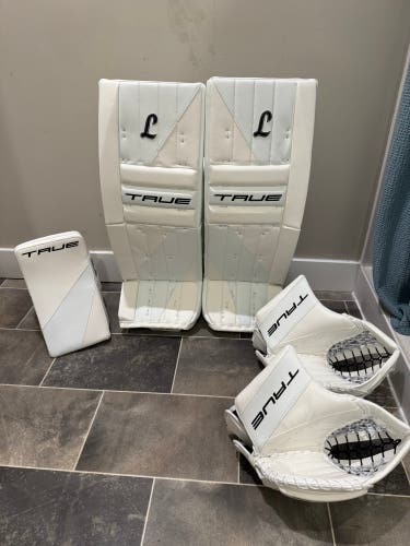 33" 2025 True Hzrdus L95 Regular Goalie Full Set Pro Stock (New)