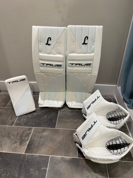 33" 2025 True Hzrdus L95 Regular Goalie Full Set Pro Stock (New)