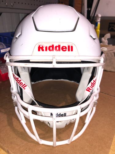 USED RIDDELL FLEX ADULT HELMET - LARGE - METALLIC WHIITE