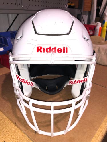 USED RIDDELL FLEX ADULT HELMET - LARGE - METALLIC WHIITE