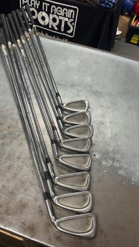 Used Titleist DCI Mens Iron Set RH 3I-PW 11793-S000259619