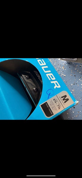 Medium Bauer Helmet (New)