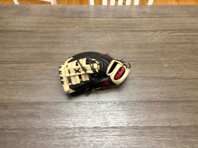 Wilson A2000 1620 12.5" First Base Mitt