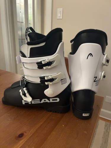 Mondo 23 & 23.5 Kid's HEAD All Mountain Ski Boots Medium Flex (Used)
