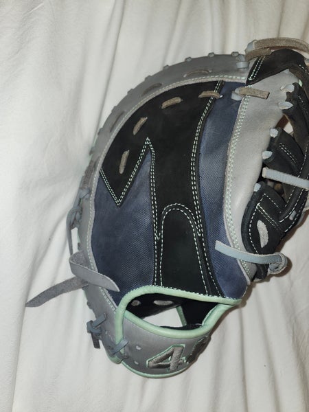2025 First Base RH 44 Pro RB5 Baseball Glove 13" (Used)