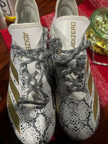 Men's Size M 10.5 (W 11.5) Adidas Adizero Electric Low Top Molded Cleats (New)