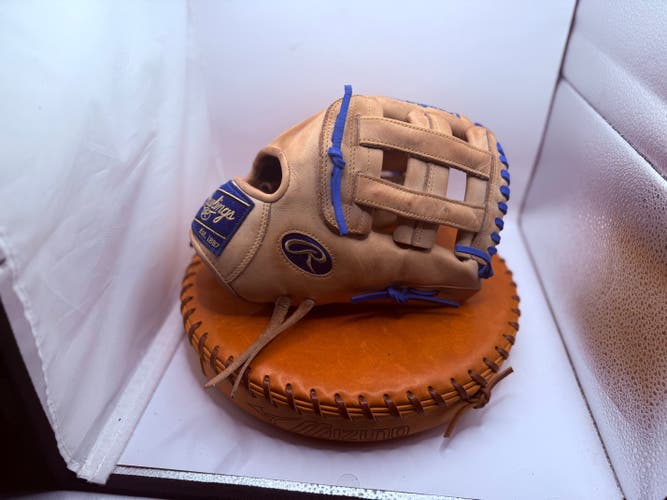 Infield RH Rawlings Heart of the Hide Kris Bryant Baseball Glove 12.25" (Used)