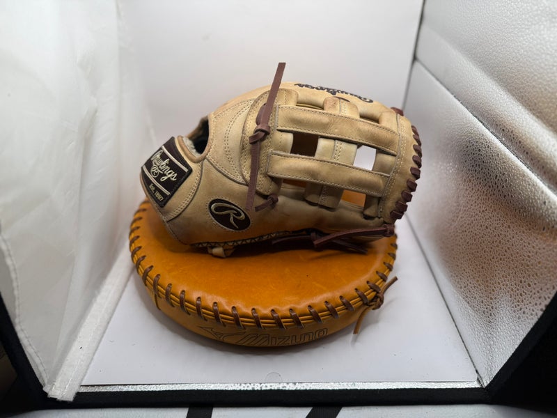 Outfield RH Rawlings Pro Preferred Baseball Glove 12.75" (Used)