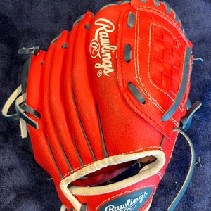 Red Rawlings Player series RH Pitcher's Baseball Glove 9" (Used)