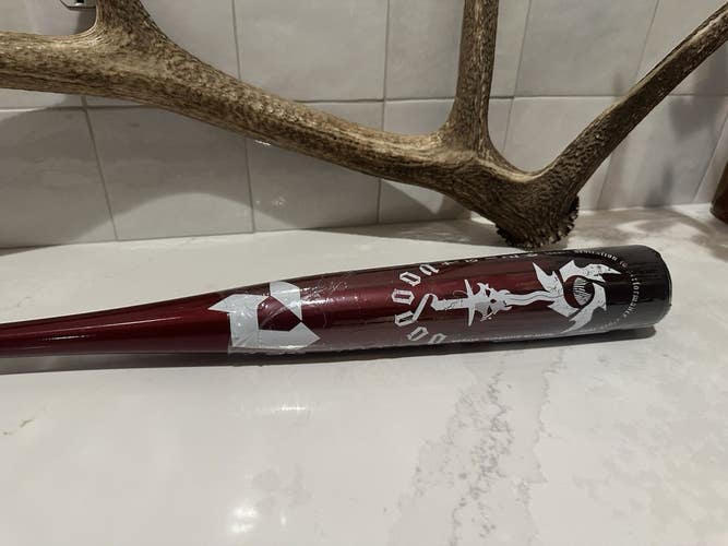 NIW 2025 DeMarini Voodoo One 34/31 (-3) BBCOR Baseball Battle