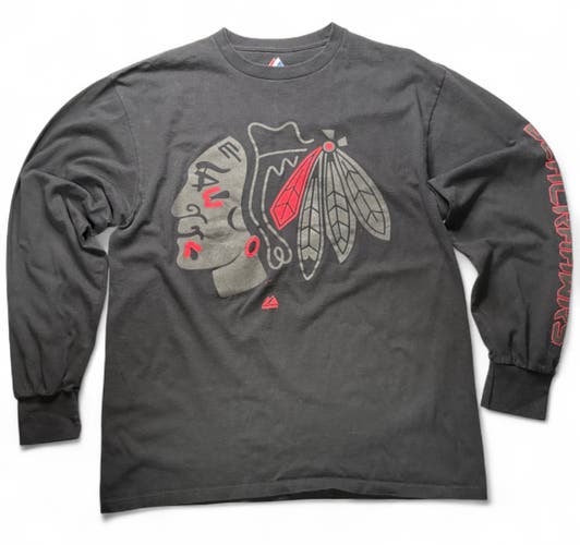 CHICAGO BLACKHAWKS SIZE LARGE MAJESTIC TAG BLACK LONG SLEEVE SHIRT NHL