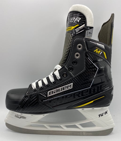 NEW Bauer Supreme M1 Skate, Size 7 D