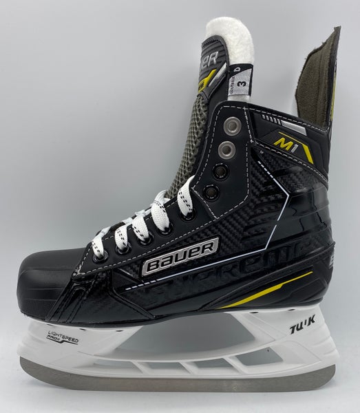 NEW Bauer Supreme M1 Skate, Size 3 D
