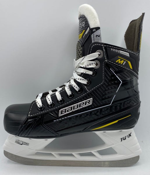 NEW Bauer Supreme M1 Skate, Size 2 D