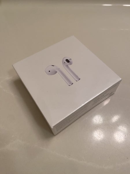 Apple AirPods 2nd Generation