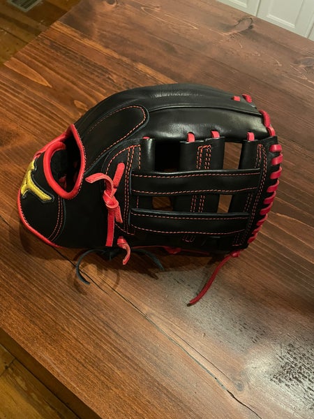 2022 Mizuno Pro RH Austin Riley Infield Baseball Glove 11.75" (New)