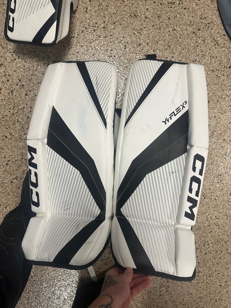 24" CCM Regular Goalie Full Set (Used)