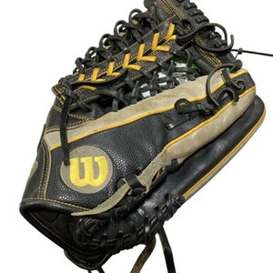 Used Wilson A2000 PF92 12.25 INCH BB/SB Glove RH Throw Black 12 1/4" 11347-S000259677