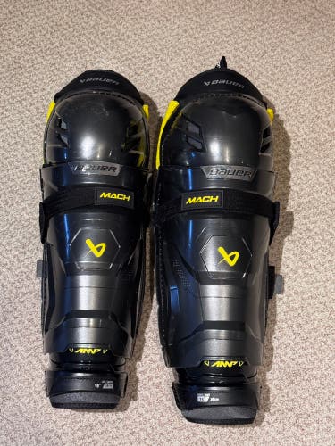 NEW BAUER SUPREME MACH SHIN GUARDS - 15"