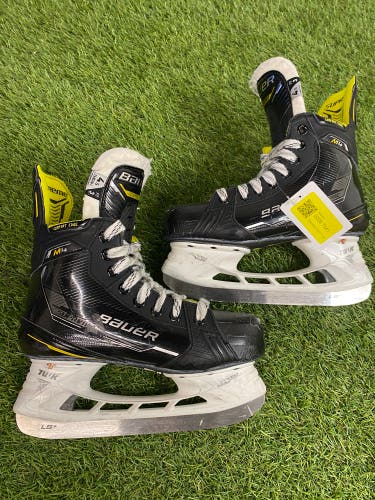 Bauer Supreme M4 - Intermediate