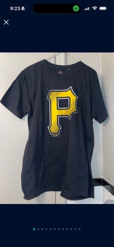 Majestic MLB Pittsburgh Pirates T Shirt Mens Size Large Brand New