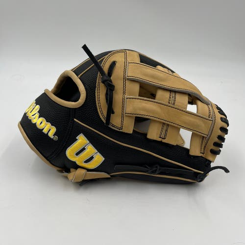 Wilson A2000 DW5 12” Infield Baseball Glove